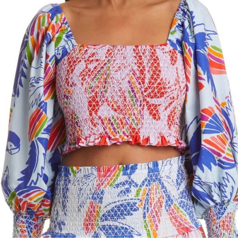 New FARM Rio New without tag Mixed Color Bird Crop Top Size: Small